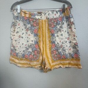 Floral Print Women's Shorts